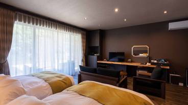 客室「かえで」 / 3