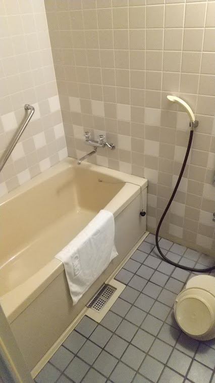 トイレとは別部屋で洗い場あり