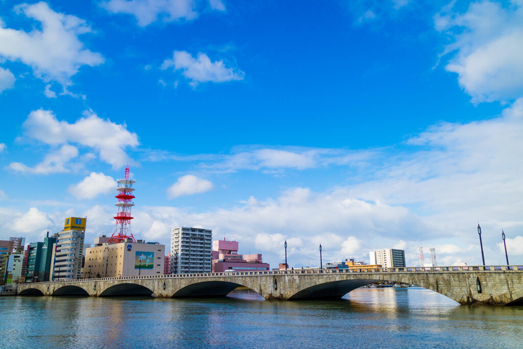 街歩きにグルメ、海辺の水族館も！もりだくさんの「新潟市エリア」3442466