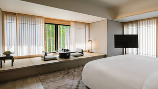 プレミア スイート キングベッド 1 台