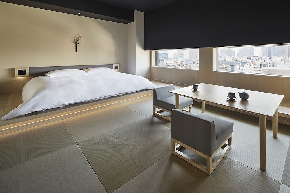 新宿で箱根の温泉を満喫できる和モダン旅館4242600