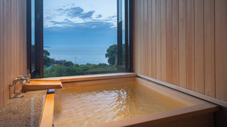 [206]露天風呂付き客室／和室15畳+広縁　:部屋食