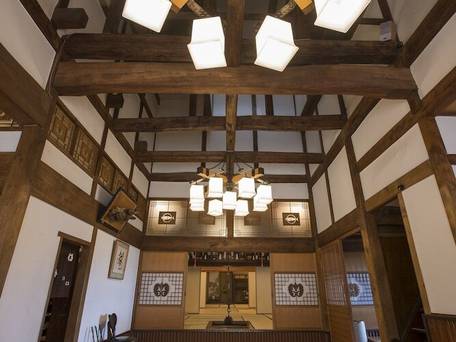 料亭湯宿 銀鱗荘 / 2