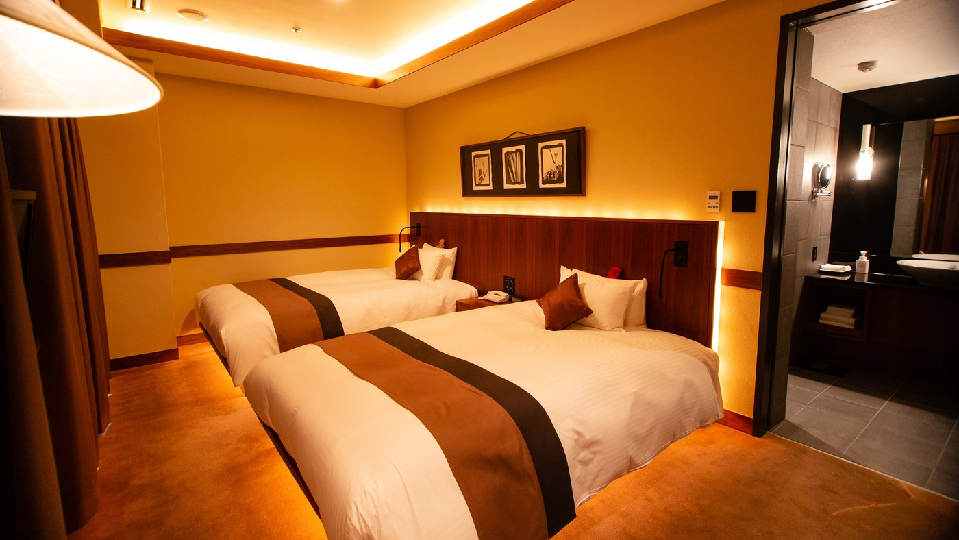 シックなスイートルームで海外気分が味わえる欧風ホテル3462781