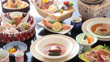 食事・飲み物 / 8