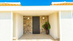 THE MIYARA GARDEN(ザミヤラガーデン)