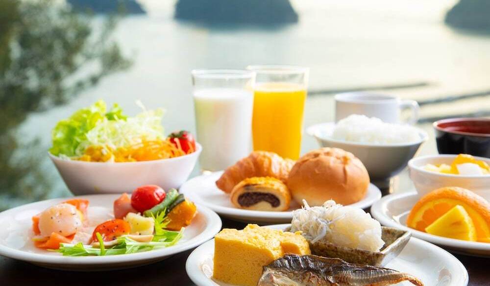 朝食バイキング一例 / 1