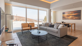 2 Bedroom Suite East View