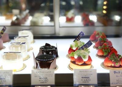 スイーツショップ パティシエ・ラボ