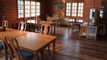 朝食スペース / 8