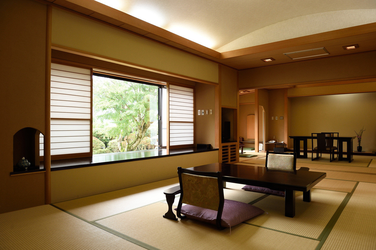 庭を眺めながら味わう本格懐石に大満足♪4239948