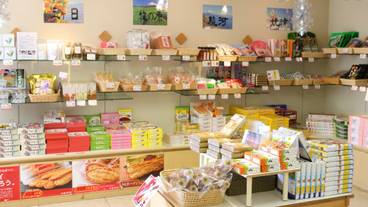 売店 / 8
