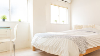 ダブルルーム 共用バスルーム