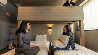 トリプルルーム 　シングルベッド3台　ロフト付き