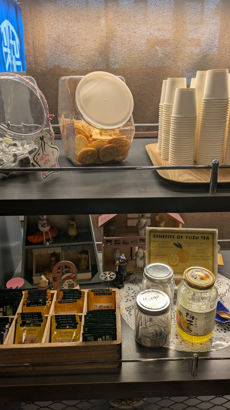 チョコとリッツと紅茶