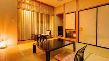 客室内のダイニングエリア / 15