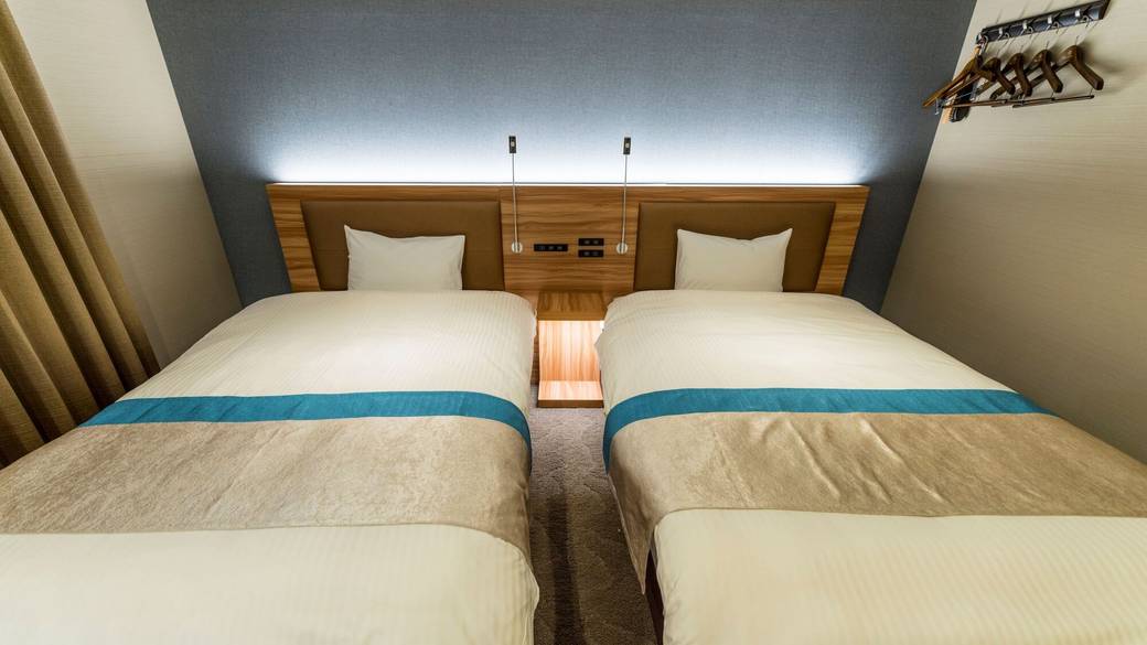 大人が楽しむ
観光＆リラックス旅へ / 1