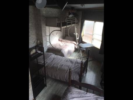 Poshtel Osaka 240 / 3