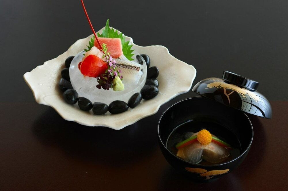 旅館のお食事処