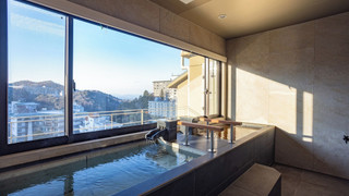 プレミアム スイート 専用バスルーム マウンテンビュー