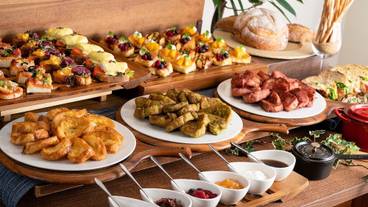 朝食ビュッフェ / 10