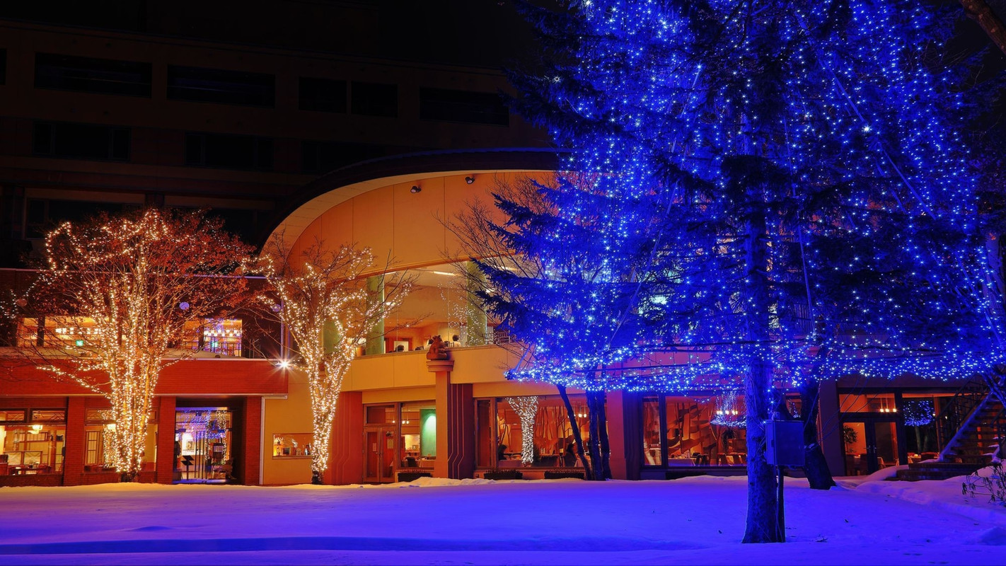 中庭のイルミネーション