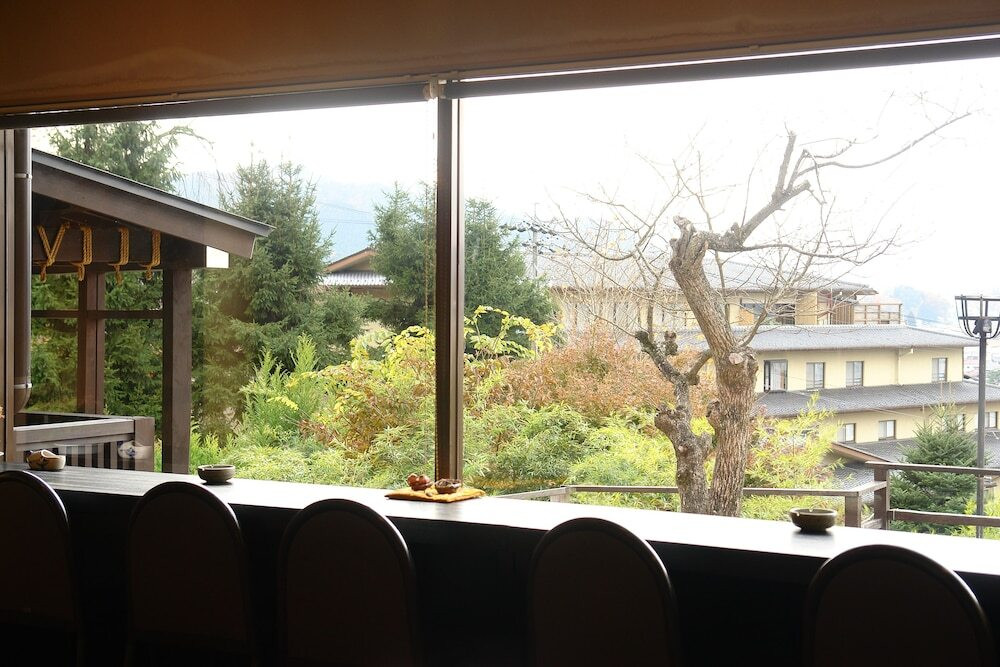 ロビーラウンジ