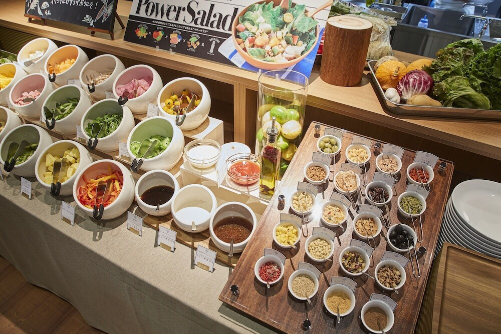 JR松本駅から徒歩約4分、松本城まで約11分3391937