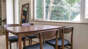 客室内のダイニングエリア / 6