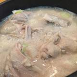 高麗参鶏湯（コウライサムゲタン）