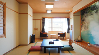 和室　シティビュー　共用バスルーム