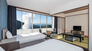 和洋室 ツイン+7.5畳 (湯けむりビュー ) 48m² 禁煙