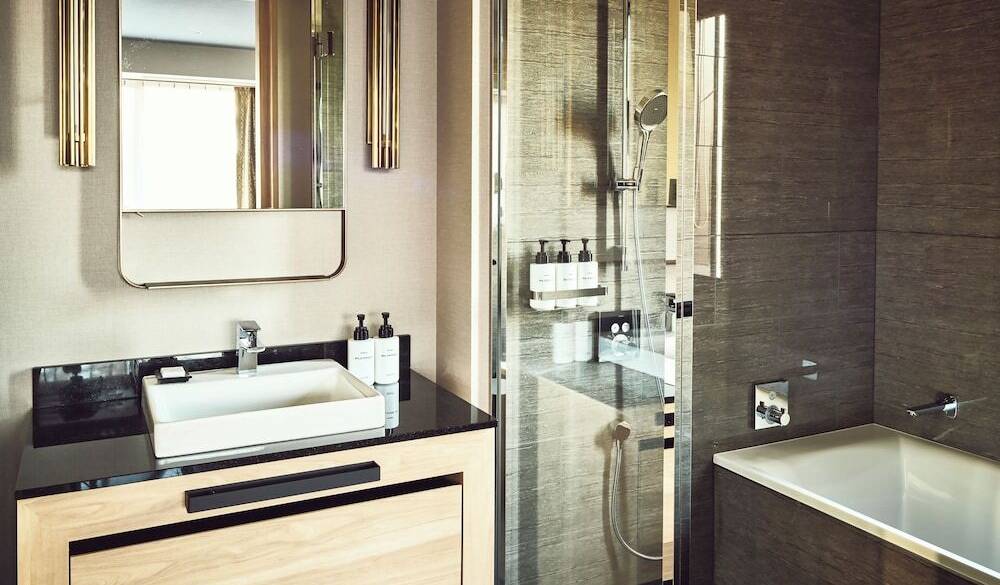 クラシックコーナーツイン / 2