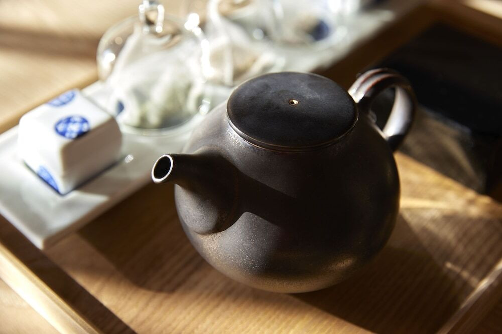 New Knows Old （ニュー・ノウズ・オールド）急須