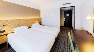 ハリウッドツイン　禁煙