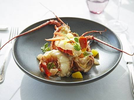 志摩観光ホテル ザ ベイスイート / 2