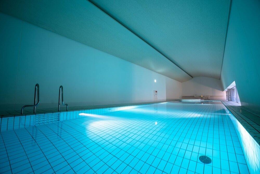 美術館をリノベしたミニマルで静かな空間4055553