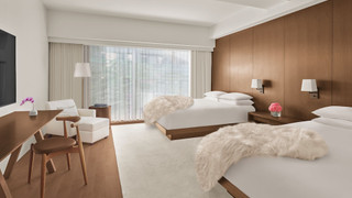 スーペリア ルーム ダブルベッド 2 台 シティビュー