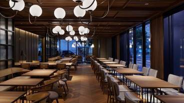 レストラン「実乃里deバル」① / 11