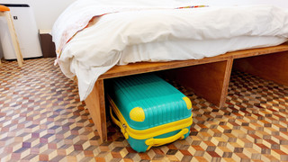 スモール ダブルルーム 共用バスルーム