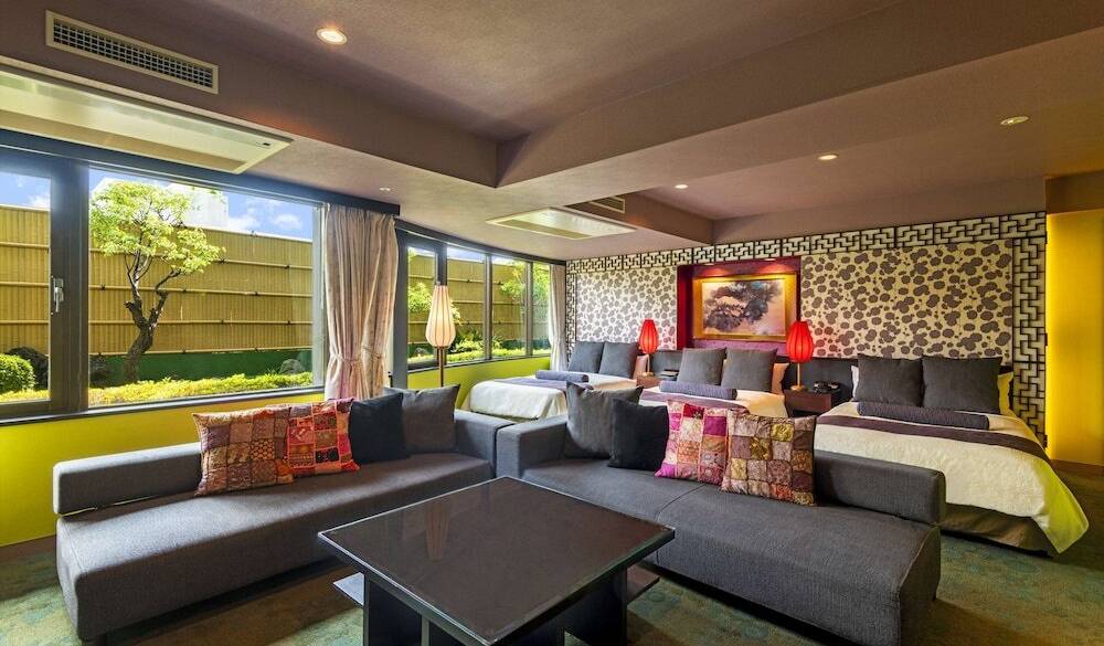 異国情緒溢れる空間で
リラックス / 2