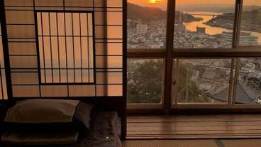 客室 / 7