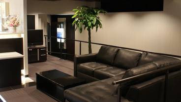 ロビー応接スペース / 3