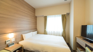 エコノミー ダブルルーム ダブルベッド 1 台 禁煙