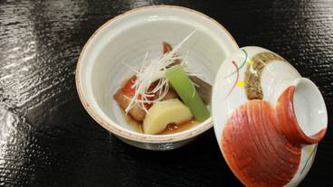 食事・飲み物 / 30