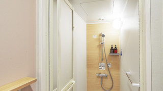 【女性限定】プライベート ツインルーム  共用バスルーム