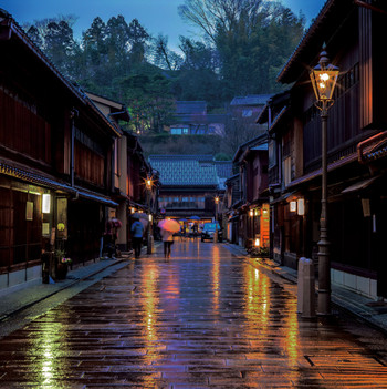 雨の金沢こそ本当に美しい「雨庵 金沢」3676724