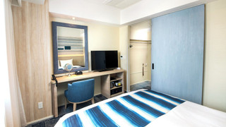 コンフォート ダブルルーム クイーンベッド 1 台 禁煙