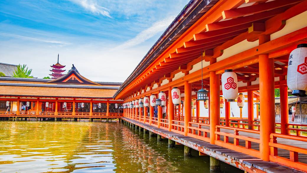 厳島神社の回廊 / 2