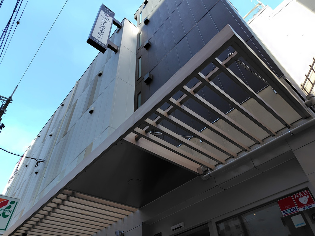 ホテル建物